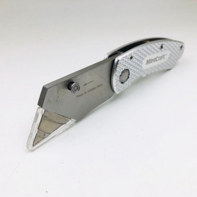 Folding Utility Knife Set With Wire Cutter图2