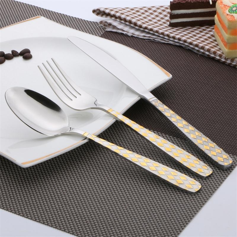 Stainless steel western kitchen knife, fork and spoon household tableware set of three pieces图6