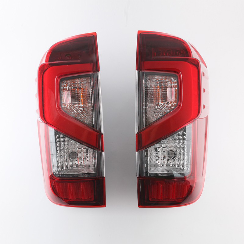 Hot Selling 4x4 Pick up Car Accessories Driving Light Auto Working Light Car Day Running Light图3