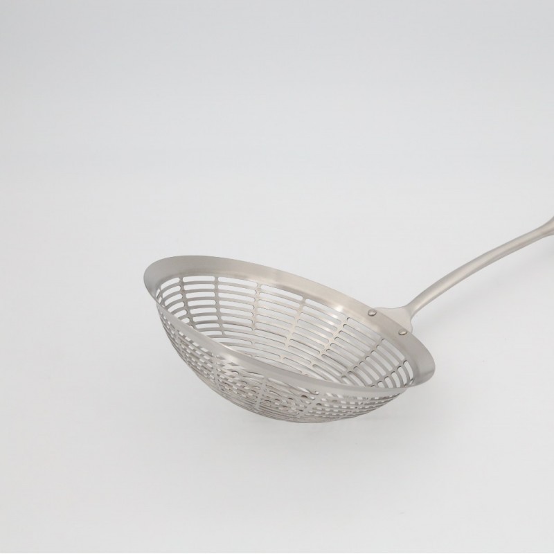 Slotted spoon household kitchen scoop mesh mesh dumplings fried large slotted spoon basket 304 stain图9